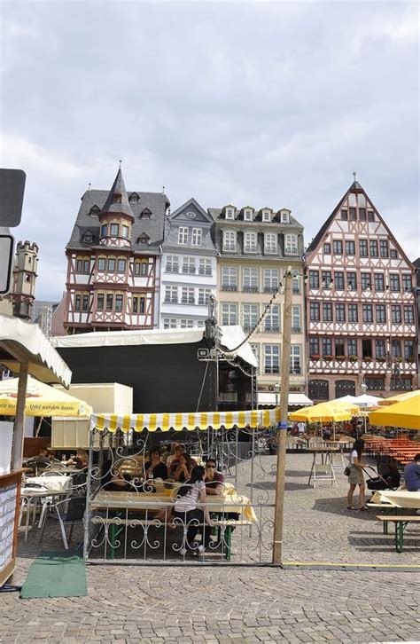 Das Römerberg: Ein historischer Marktplatz voller Gemütlichkeit und Facettenreichtum!